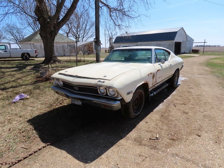 1968-chevrolet-chevelle-ss-coupe-barn-find-image-1