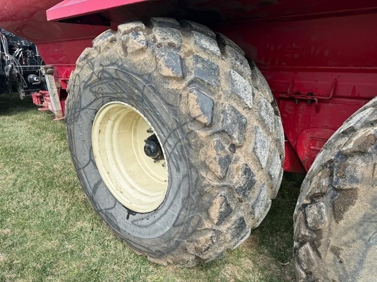 jamesway-auto-trac-5600-gallon-manure-tanker-image-20