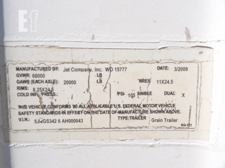 2010-jet-34-ft-image-12