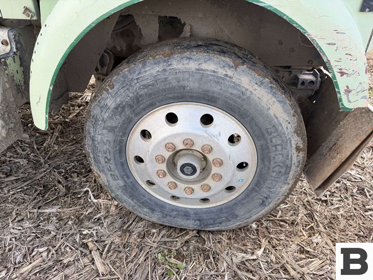 1984-kenworth-w900-image-28