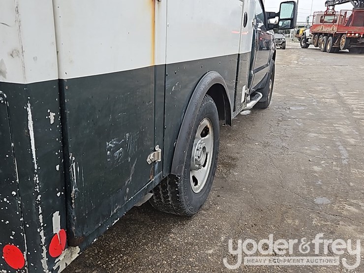 2008-ford-f350-image-16