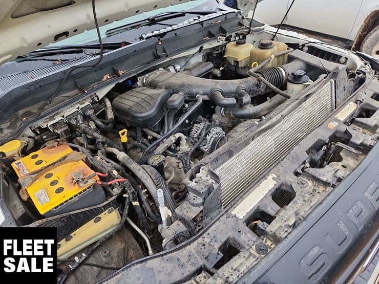 2015-ford-f550-image-23