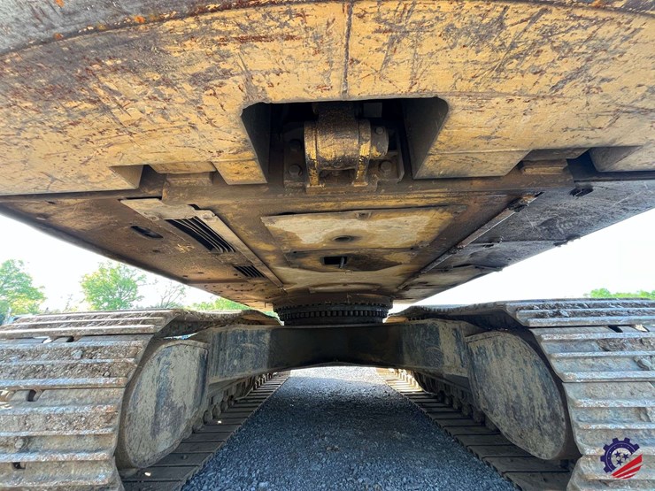 2010-caterpillar-345dl-image-38