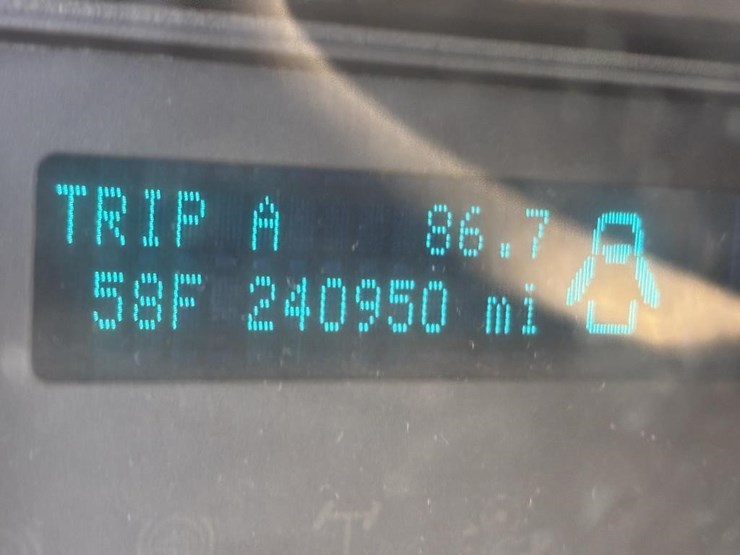 2011-ford-f250-image-14