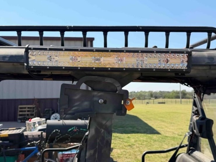 2019-tracker-800sx-le-crew-utv-image-22