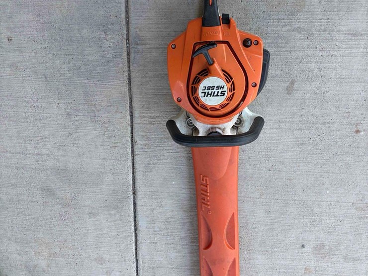 stihl-hs56c-26"-hedge-trimmer-image-2