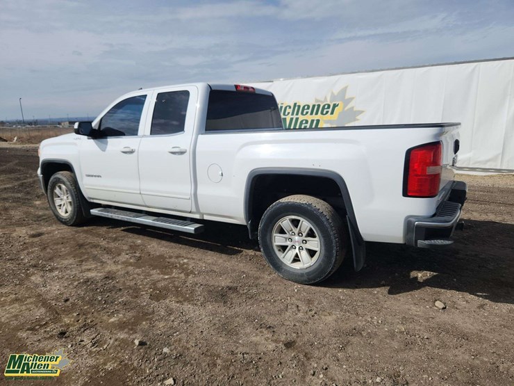 2015-gmc-sierra-1500-image-3