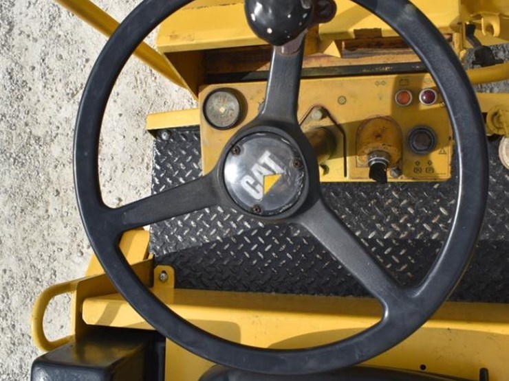 1999-caterpillar-cb-224c-image-22