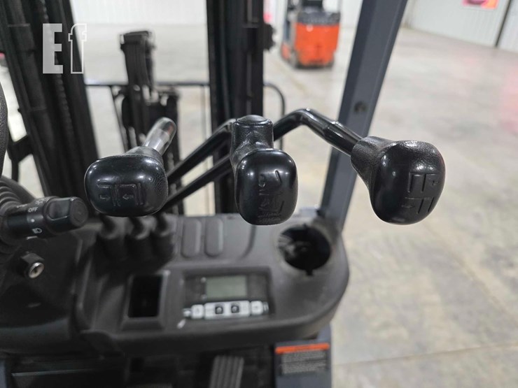 toyota-8fbc18u-image-14