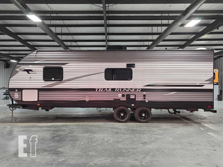 2022-heartland-trail-runner-25jm-image-5