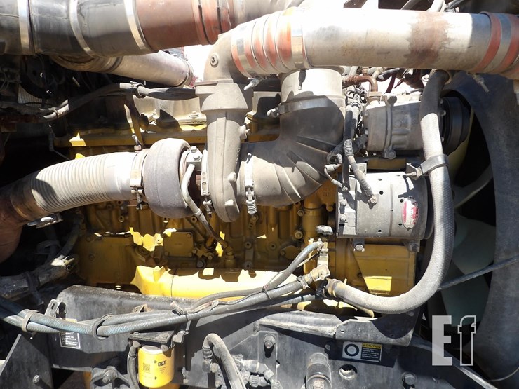 2005-kenworth-w900l-image-18