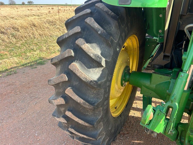 john-deere-6115d-image-1