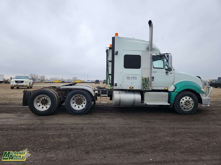 2014-international-prostar-image-24