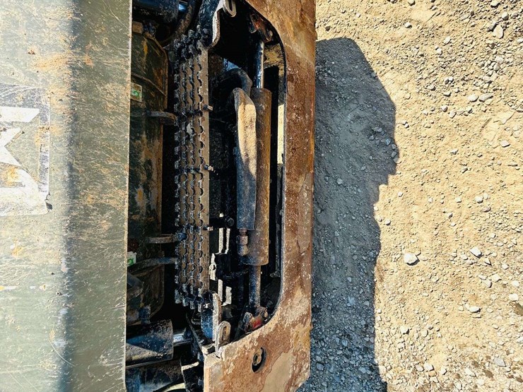 2018-caterpillar-299d2-image-48