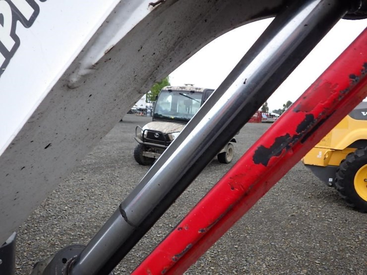 2020-bobcat-e26-image-29