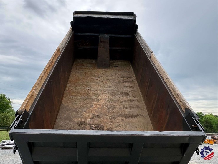 2007-international-sf525-t/a-dump-truck-image-95