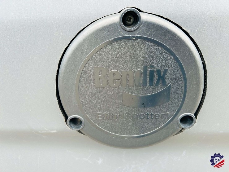 2024-international-lt62f-t/a-truck-tractor-image-33