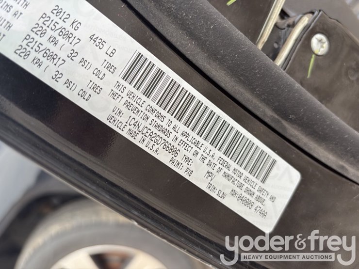 2016-jeep-compass-image-27