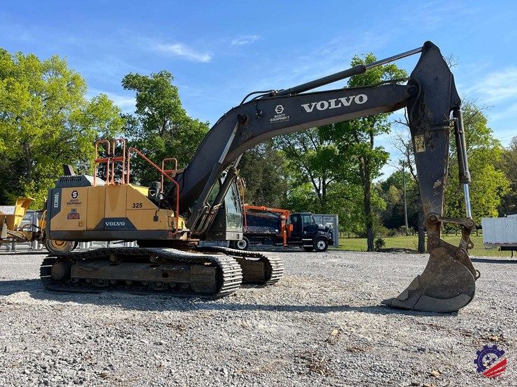 2017-volvo-ec300el-image-6