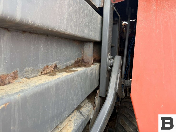 2007-massey-ferguson-2170-image-42