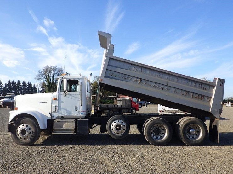 1999-international-9300-image-8