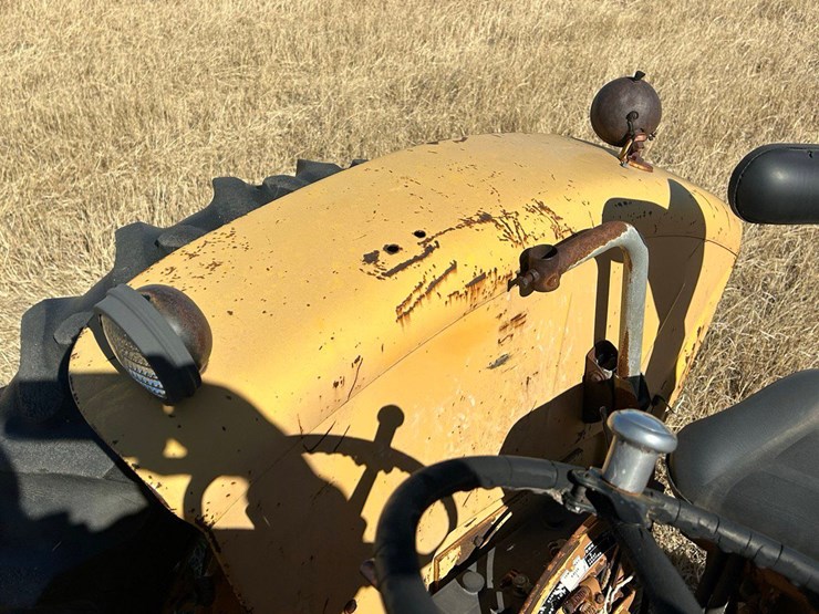 minneapolis-moline-m602-image-24