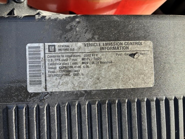 2012-gmc-sierra-2500-image-8