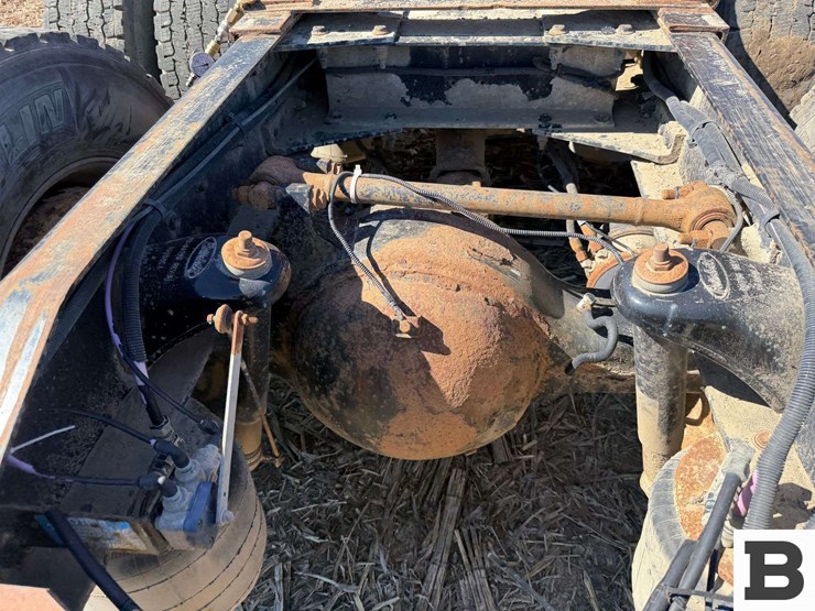 2008-peterbilt-387-image-19