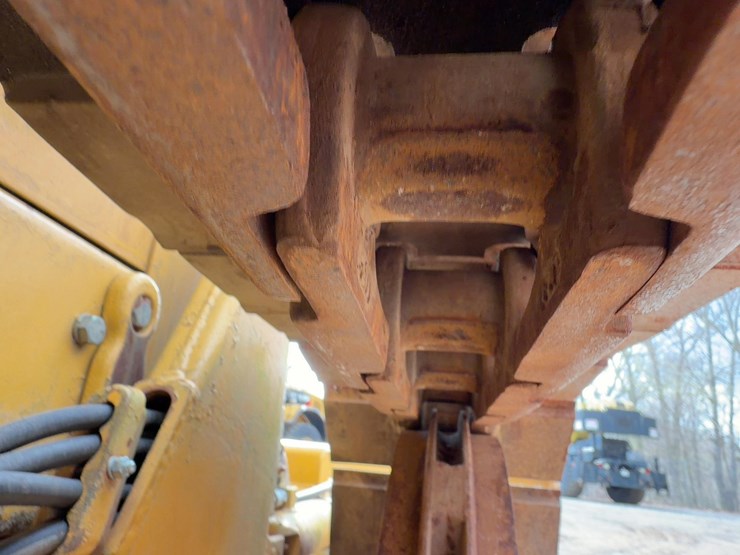 1983-deere-350c-image-17