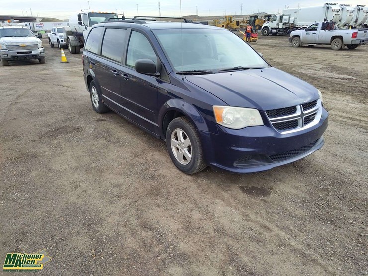 2012-dodge-grand-caravan-se-image-7