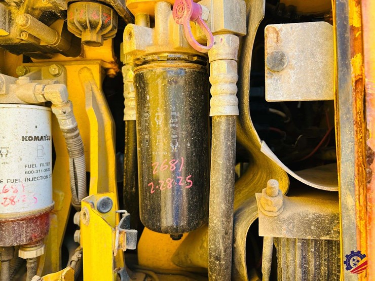 2023-komatsu-d65px-18-image-49