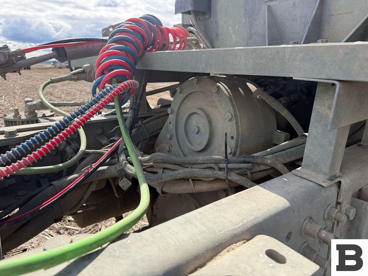 2002-oshkosh-mk23-image-36