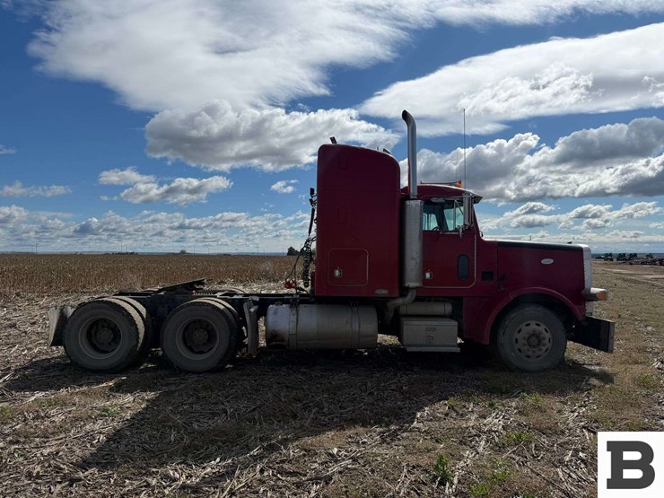 1995-peterbilt-378-image-7