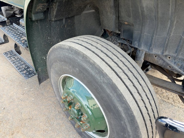 2007-international-durastar-4400-image-12