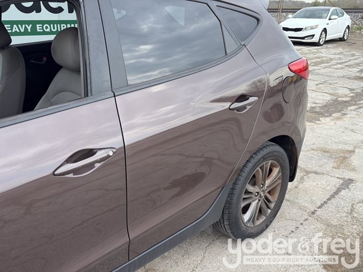 2015-hyundai-tucson-image-11