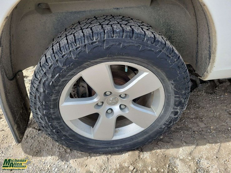 2010-dodge-ram-1500-image-30