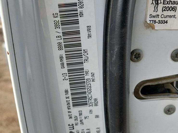 2013-dodge-2500-image-6