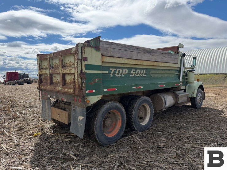 1984-kenworth-w900-image-5