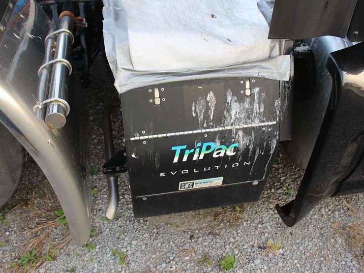 2019-peterbilt-579-image-17