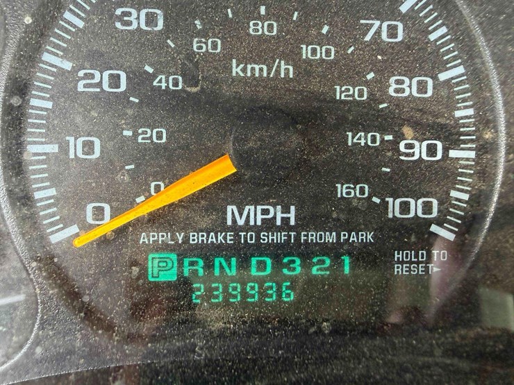 2005-gmc-sierra-limited-image-14