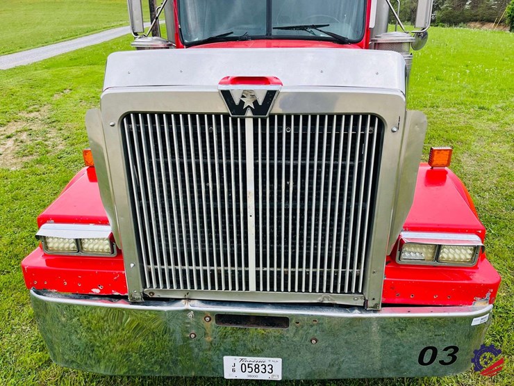 2000-western-star-4900-image-12