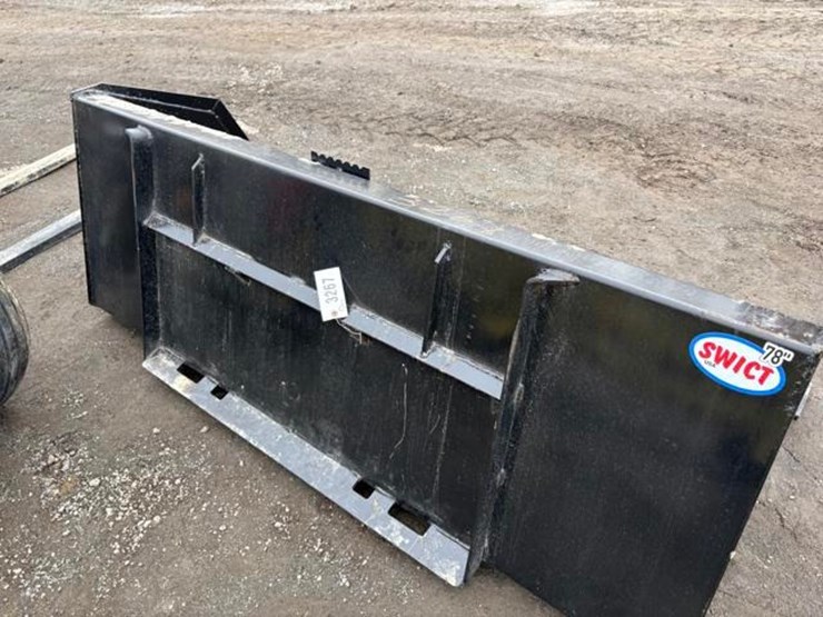 78in-snow/material-bucket-image-4