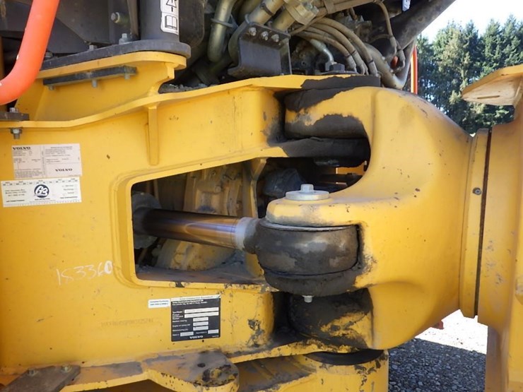 2018-volvo-a45g-image-21