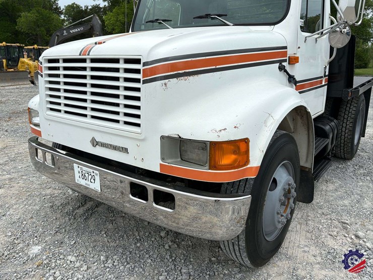 1993-international-4700-image-16