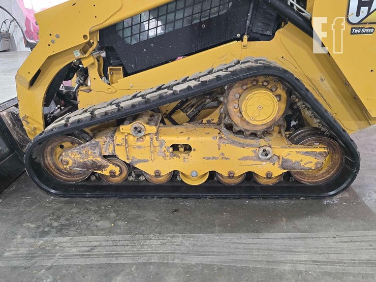2020-caterpillar-289d3-image-27