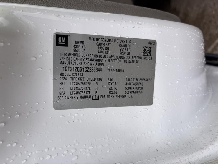 2012-gmc-sierra-2500-image-18