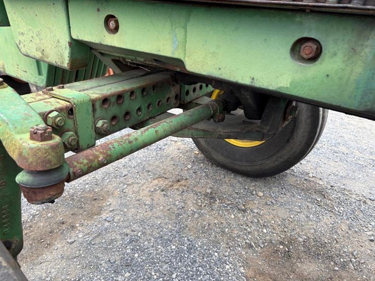 1981-john-deere-4840-image-21