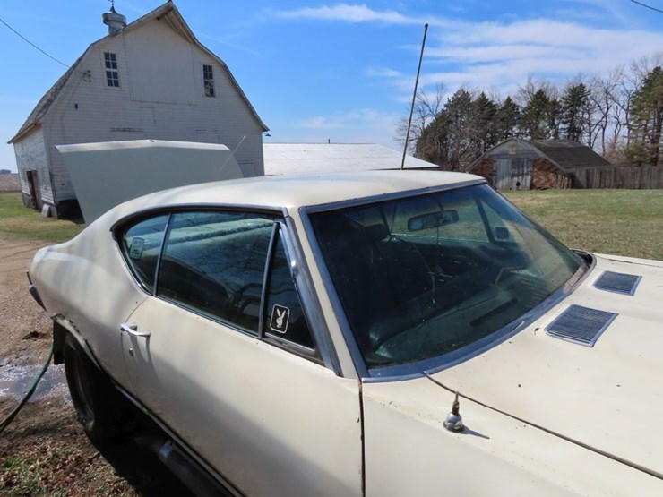 1968-chevrolet-chevelle-ss-coupe-barn-find-image-21