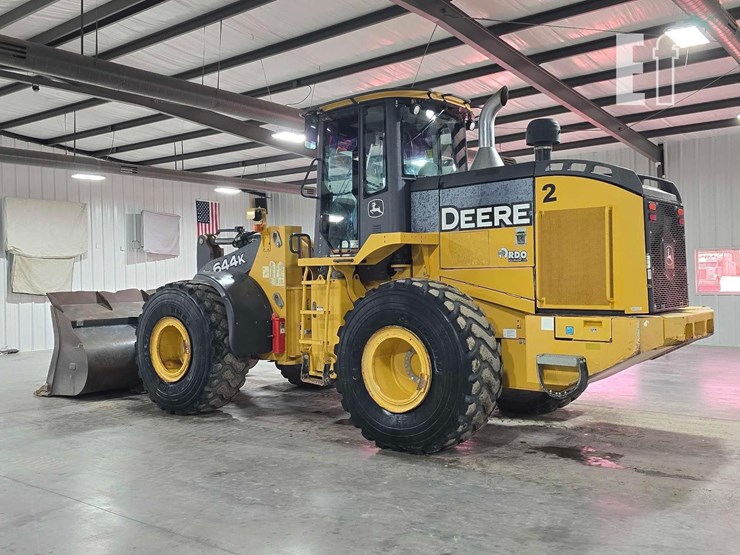 2017-deere-644k-image-4