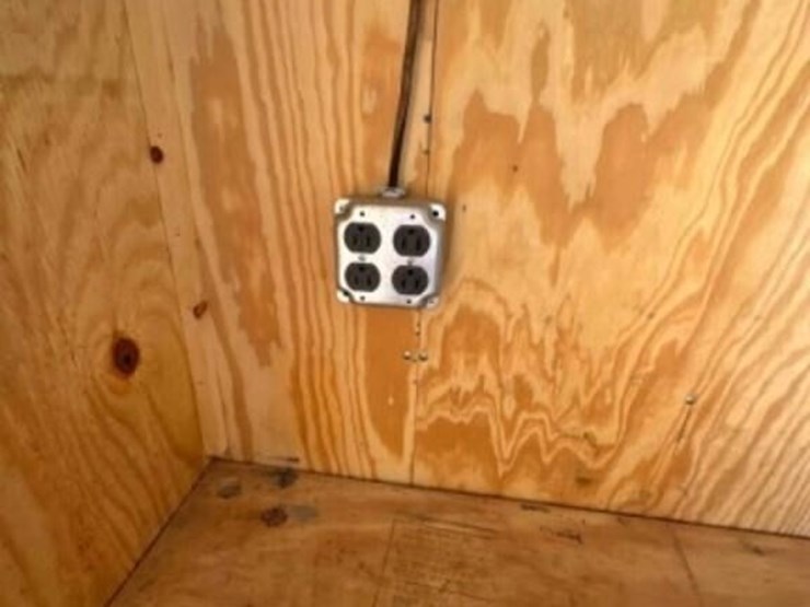 2001-gmc-3500-image-25